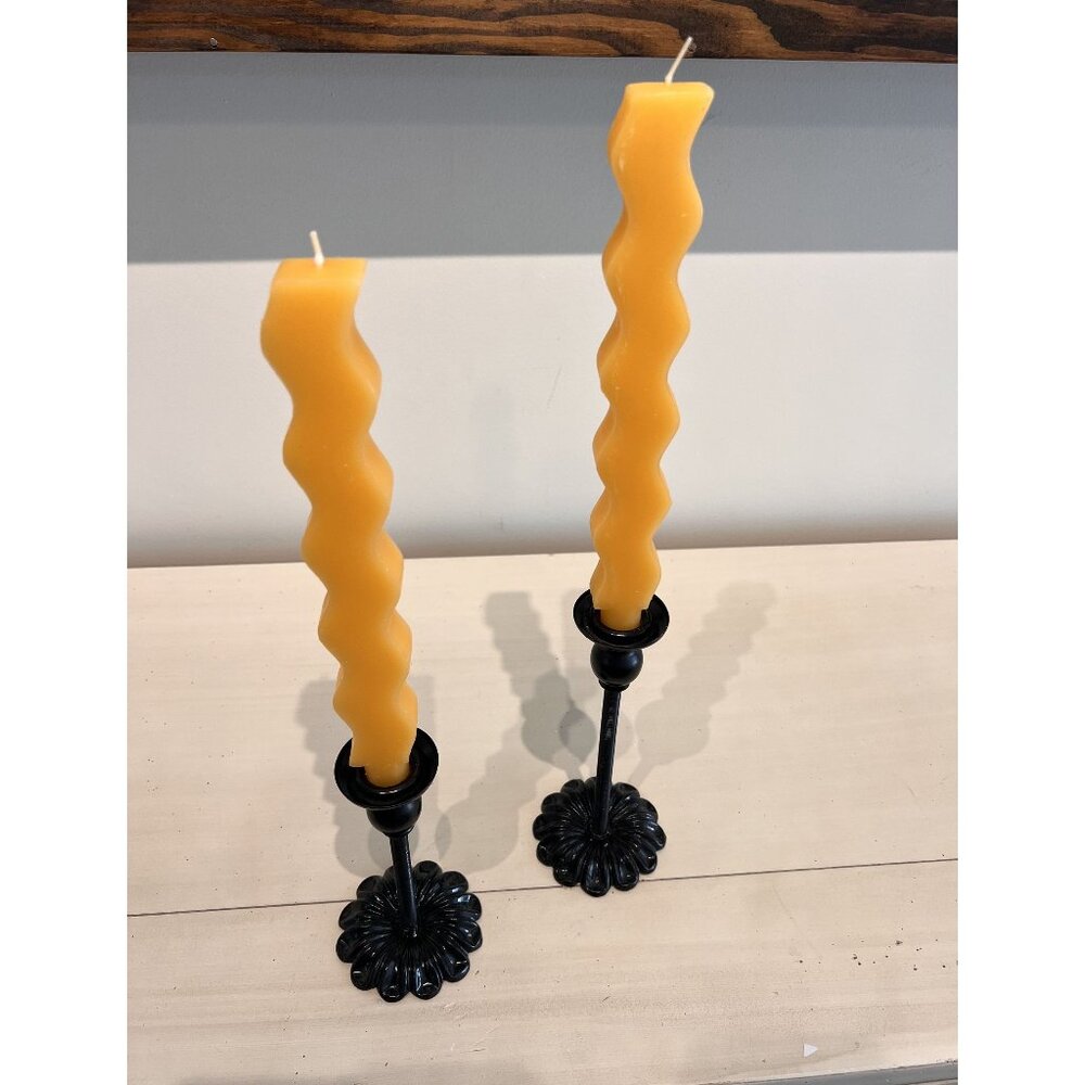 Room Essentials Wavy Taper Candles, Set of 26 -‎ Wizard Gold